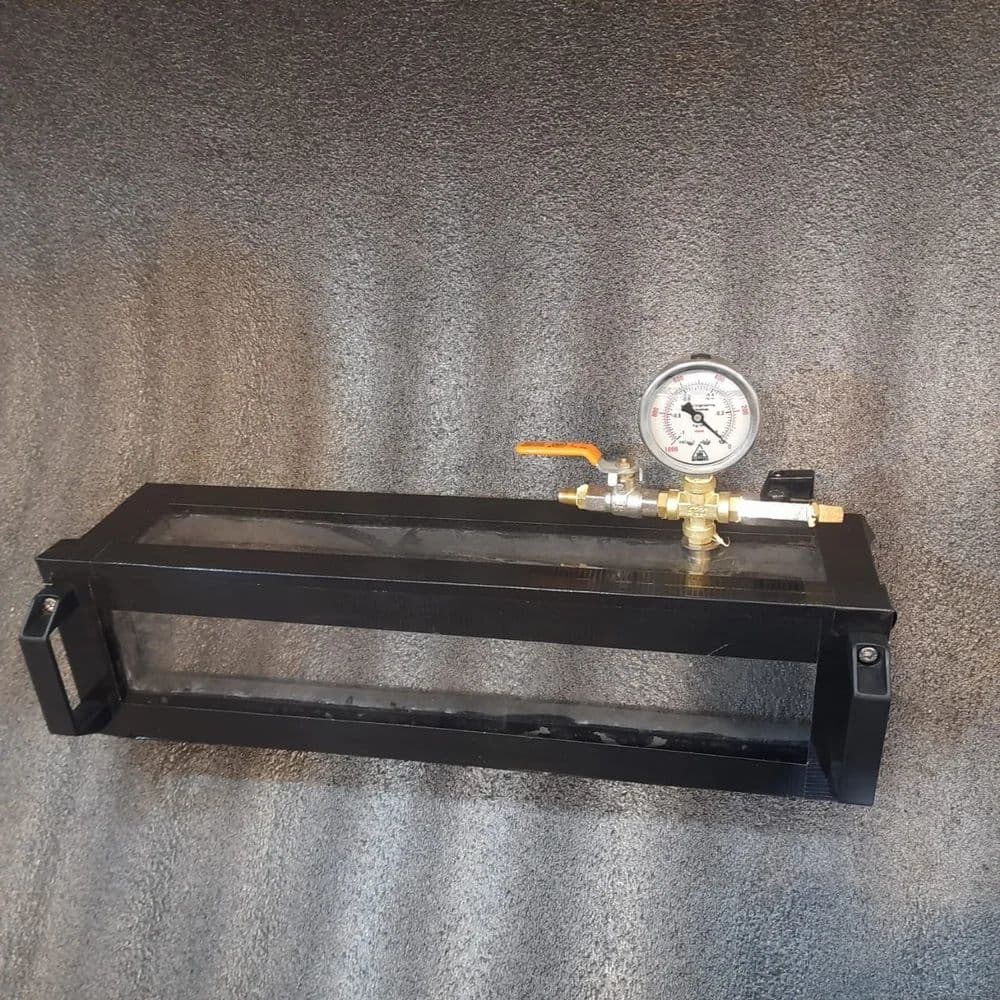 Vacuum Box — Outside Corner
